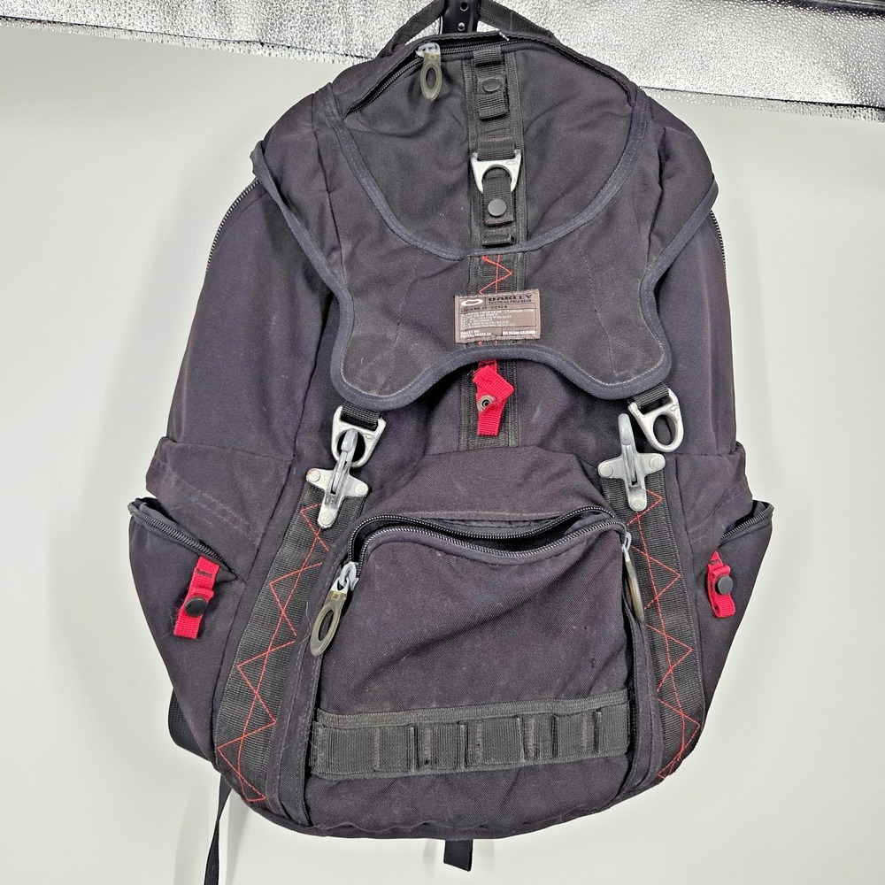 Oakley Tactical Camo Field Gear Backpack Black Standard Issue 20-S1242-D READ
